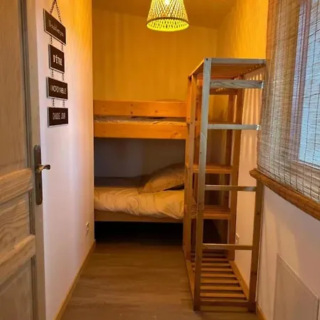 Maison Pres De Avec Piscine Jardin Semesterbostad